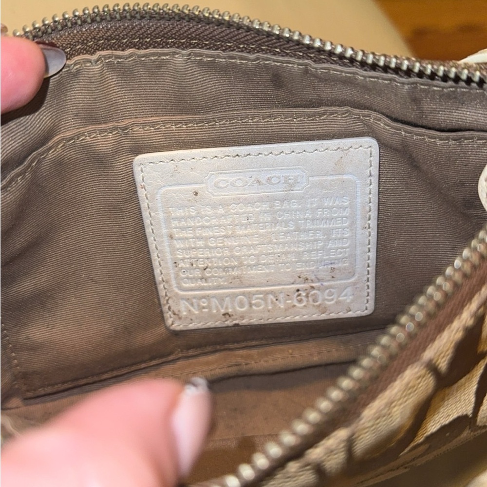 Coach Brown Signature Canvas Shoulder Bag with White Leather Trim - Picture 3 of 3